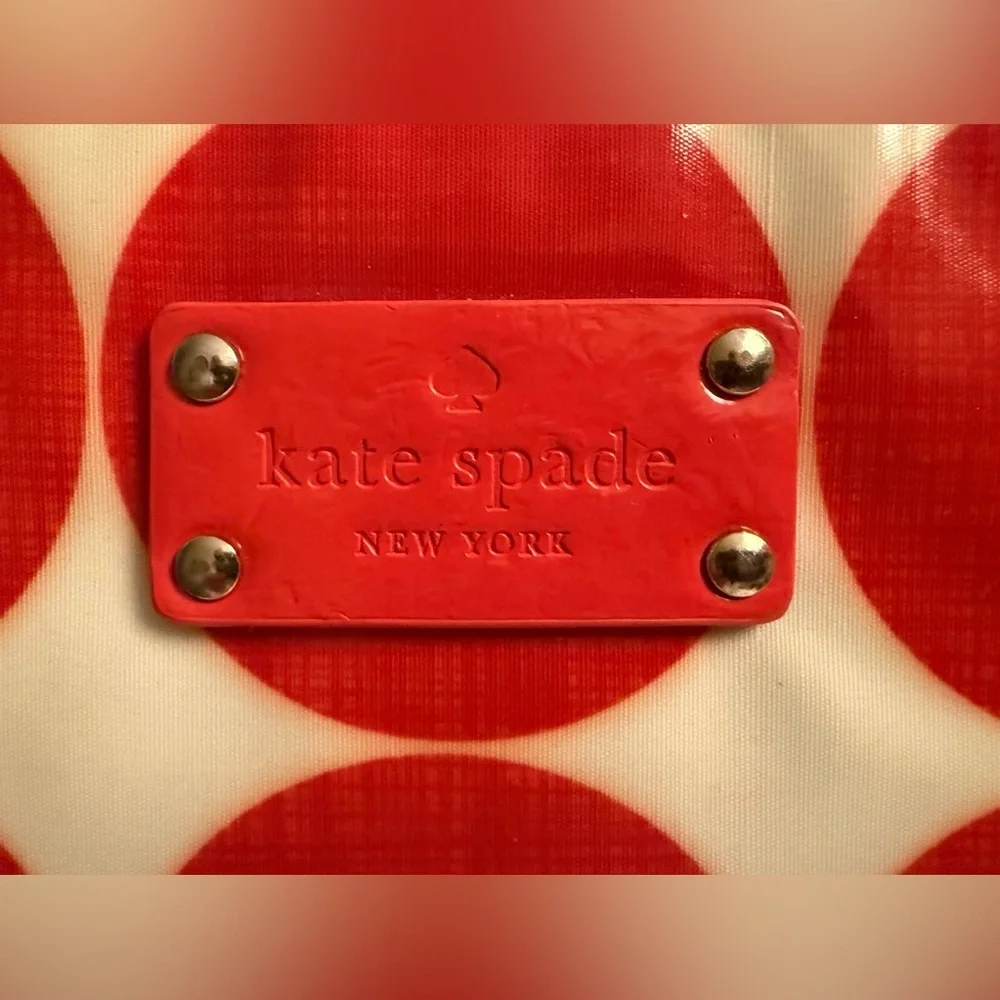 Kate Spade New York ♠️ Large Dot Tech Sleeve / Tablet Case